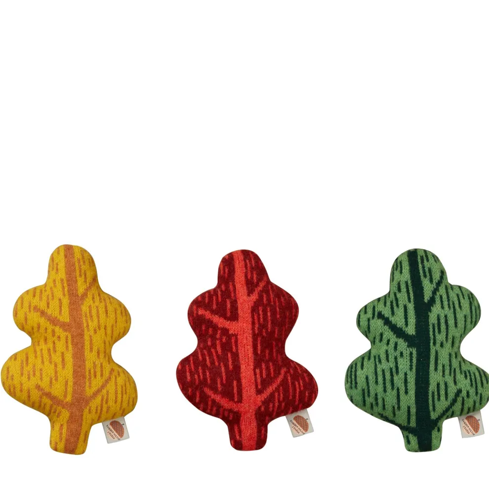 Leaf Mini Shaped Cushion - Mustard