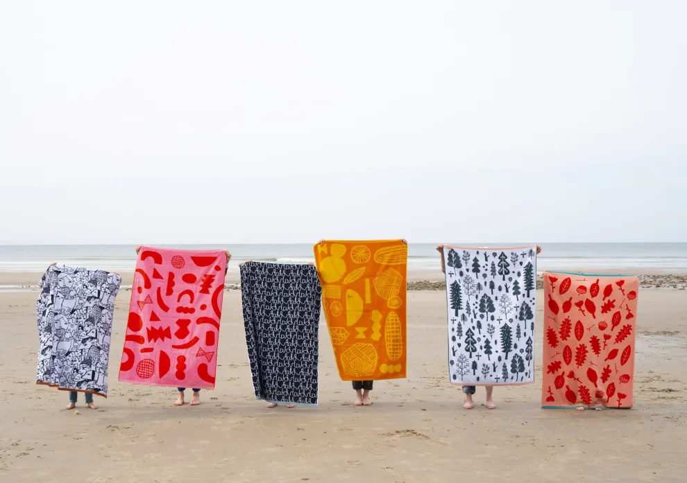 Abstract Shapes Face Cloth
