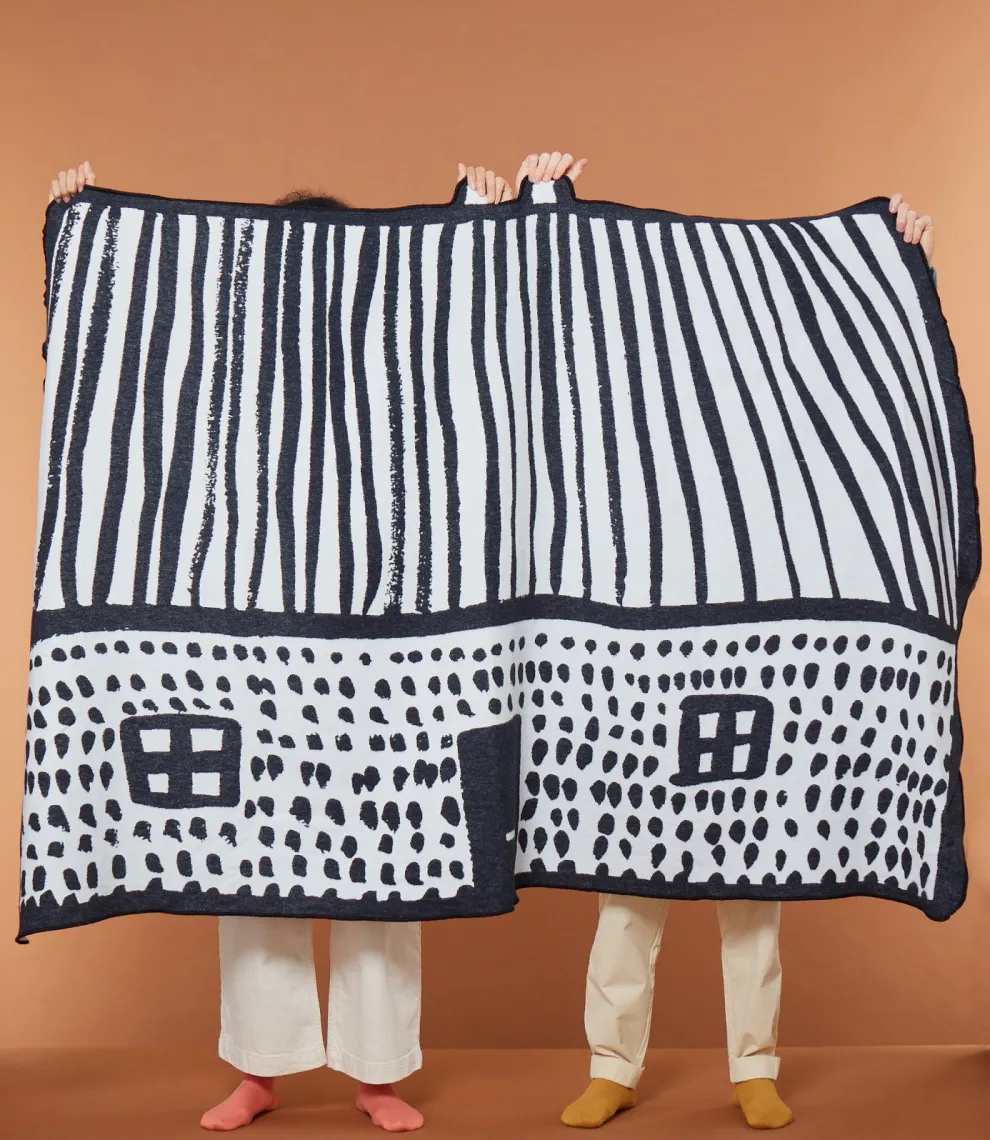 House Shaped Cotton Throw