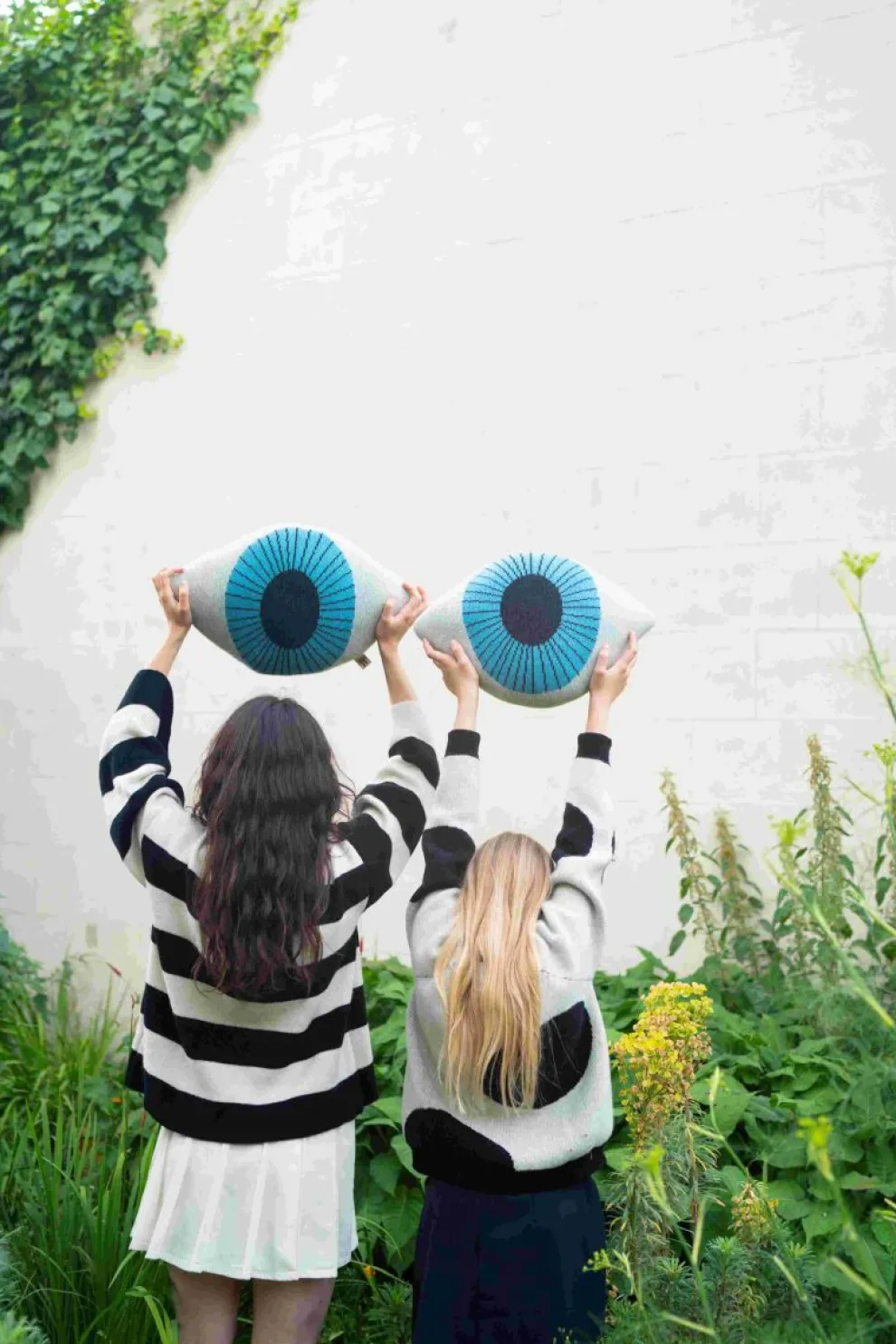 Eye Shaped Cushion